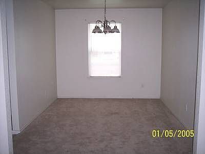 4th image of 405 Viola Dr