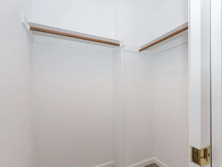 432 Portofino Dr #403 — Photo 37