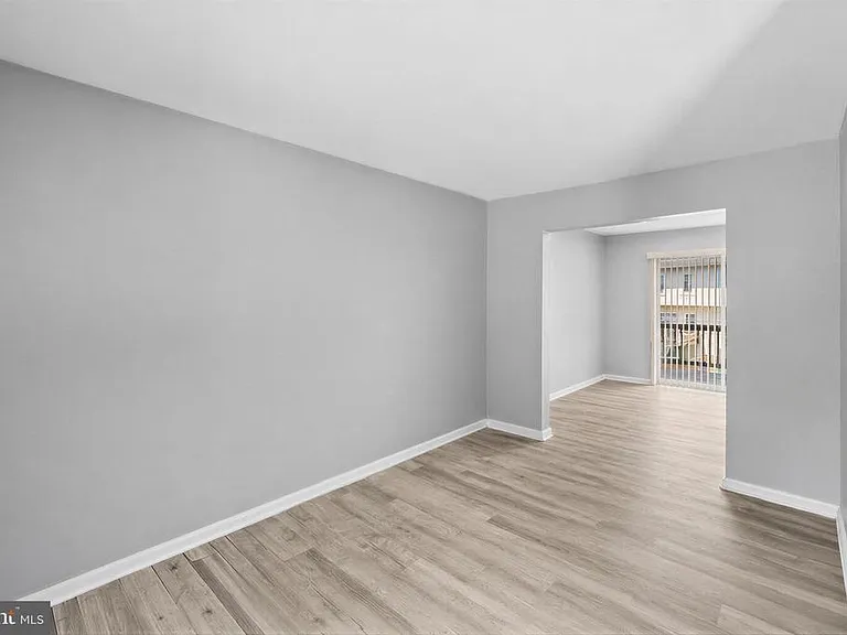 743 Saint Michaels Dr — Photo 10