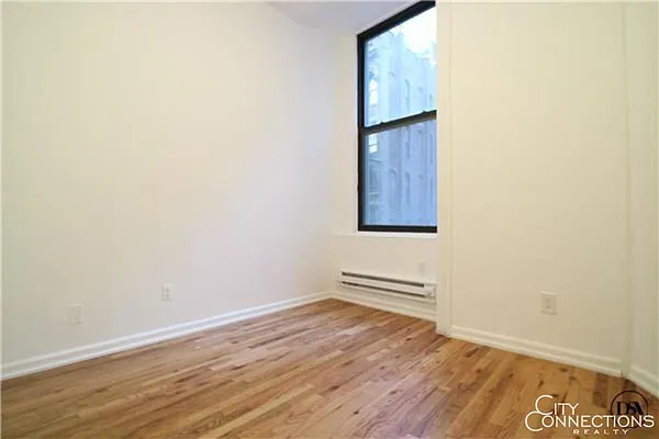 Rented by City Connections Realty | media 7