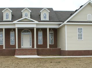 101 Kiwi Ct, Elizabeth City, NC 27909