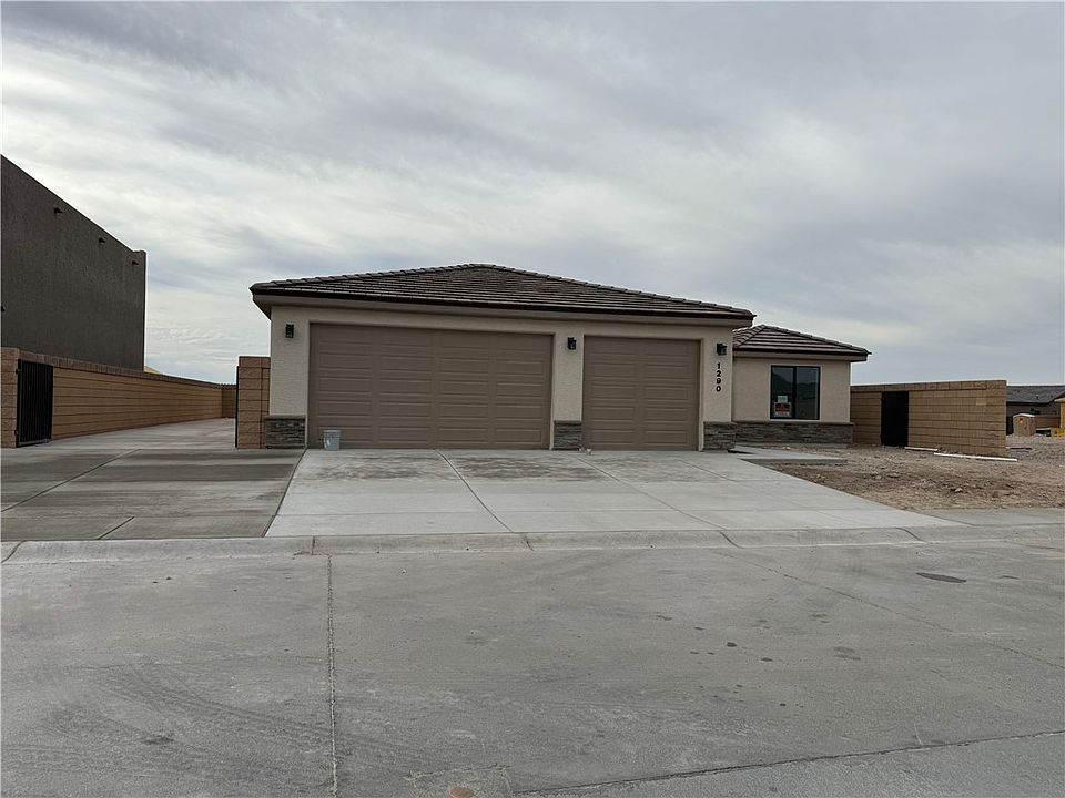 1st image of 1290 E Cherry Creek Drive