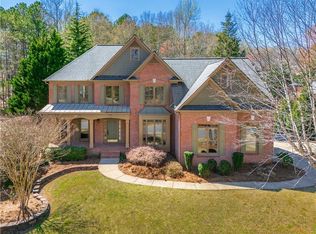 2025 Fairway Crossing Dr, Woodstock, GA 30188