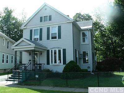 Nice front porch to socialize or relax