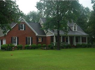 1034 Spring Hill Dr, Albany, GA 31721