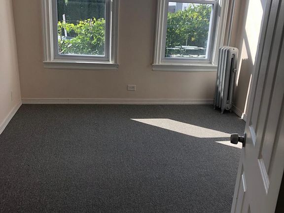 3rd image of 2884 Philip Ave