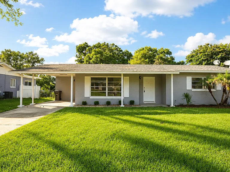 6908 Fern Cir — Photo 1