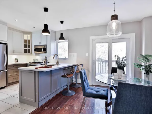 372 Roehampton Ave, Toronto, ON M4P 1S4