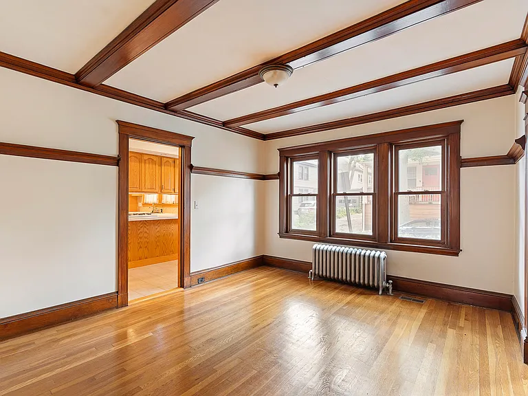 29-31 Chatham St #1 — Photo 4