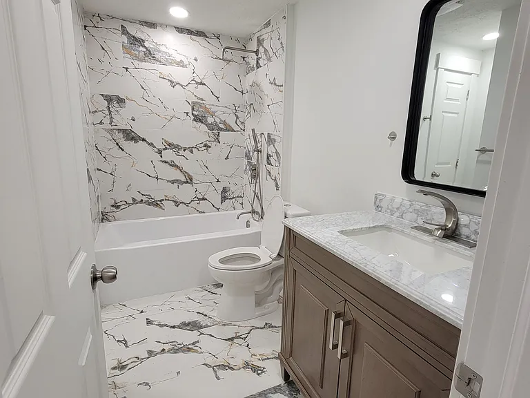 1754 California Ave — Photo 3