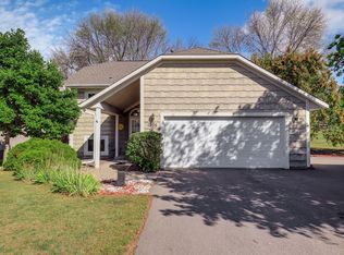 1235 Spring Hill Rd, Waconia, MN 55387