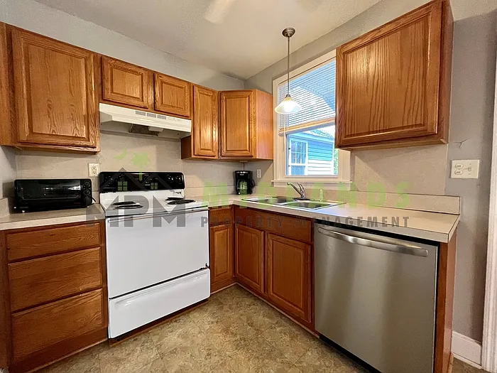 2899 Forest Dr — Photo 17