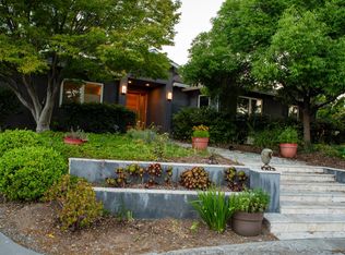 1566 Wistaria Ln, Los Altos, CA 94024