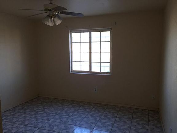 4th image of 1813 N 65th Ave