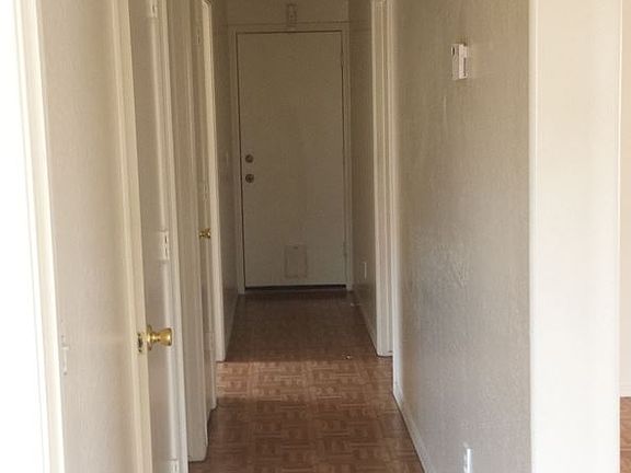 3rd image of 12433 N 121st Ave
