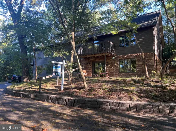 8208 Edwin Raynor Blvd, Pasadena, MD 21122