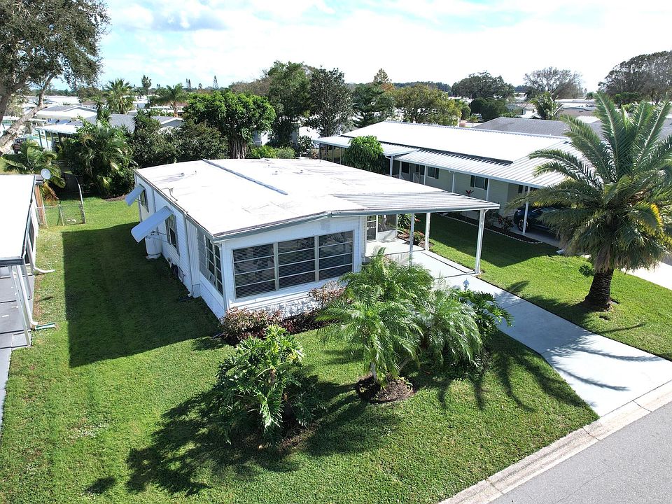 1st image of 1070 Wren Cir