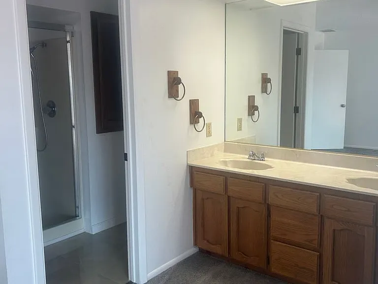 2774 Jessica Cir — Photo 8