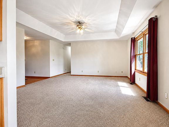 3rd image of 127 Juniper St NW