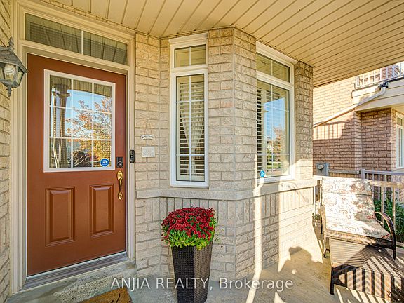3rd image of 316 Mingay Ave