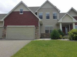 2525 Acorn Run, Victoria, MN 55386