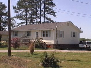 501 Woodcrest Dr, Lucama, NC 27851