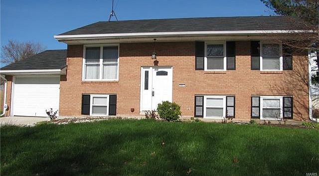 2nd image of 5601 King Arthur Ln