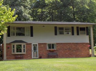 5499 Welch Lake Rd, Grass Lake, MI 49240
