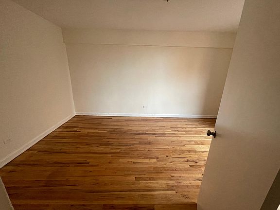 4th image of 2211 New Haven Ave APT 4J