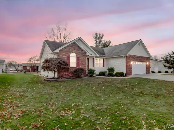 612 Crosswinds Ct, Jerseyville, IL 62052