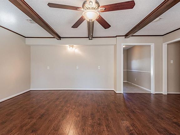 5th image of 11623 Barwood Bend Dr