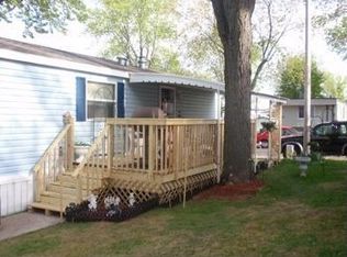 501 Blackbird Ln, Madison, WI 53704