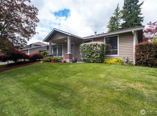 21906 Old Poplar Way, Lynnwood, WA 98036