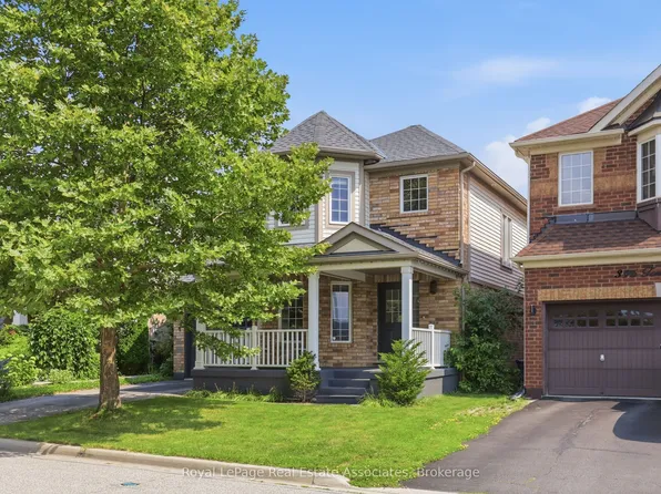 392 Tonelli Ln, Milton, ON L9T 0N4