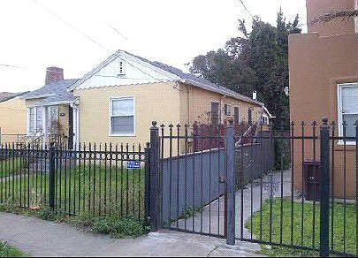 4th image of 2508 108th Ave