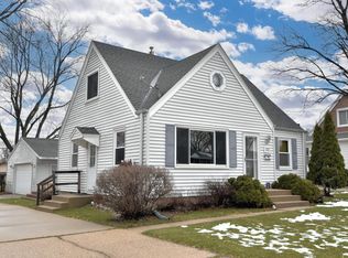 3611 S 96th St, Milwaukee, WI 53228