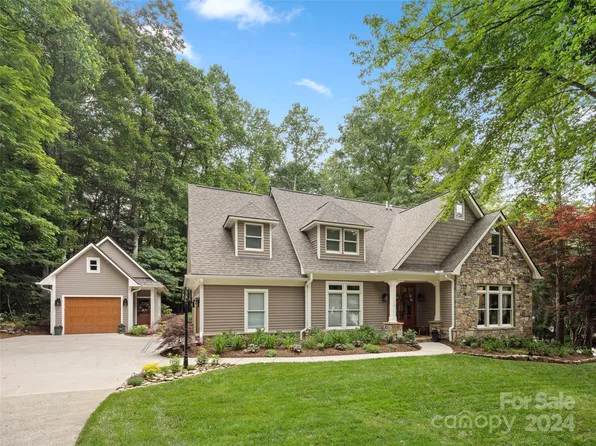 120 Braeside Cir, Asheville, NC 28803