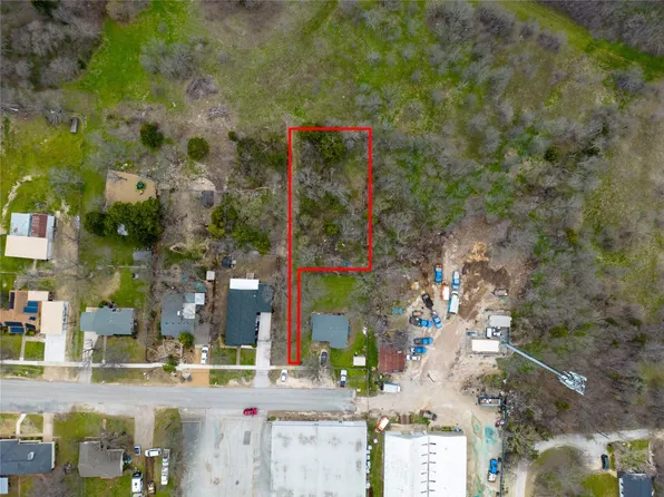 N 6th St, Midlothian, TX 76065