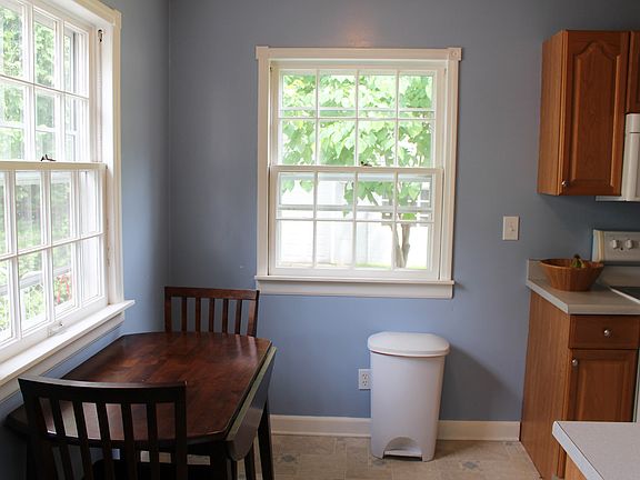 4th image of 1320 Kelsey Ave