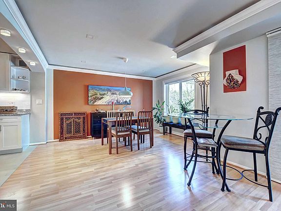 5th image of 8360 Greensboro Dr APT 309