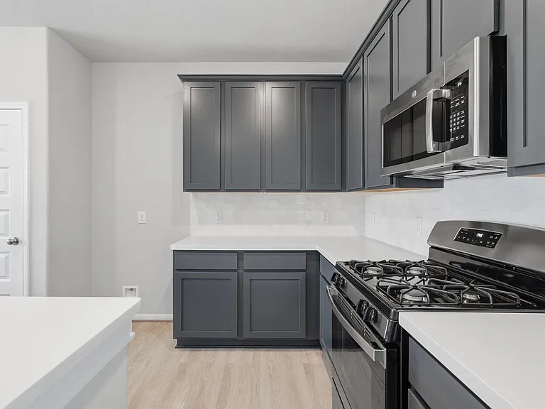 10406 Milford Woods Ln — Photo 19