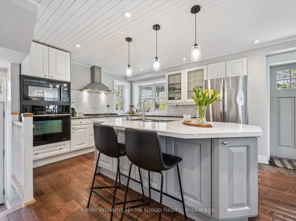 3 Dundas St W, Erin, ON N0B 1T0
