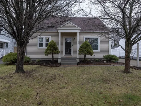 549 E Hopocan Ave, Barberton, OH 44203