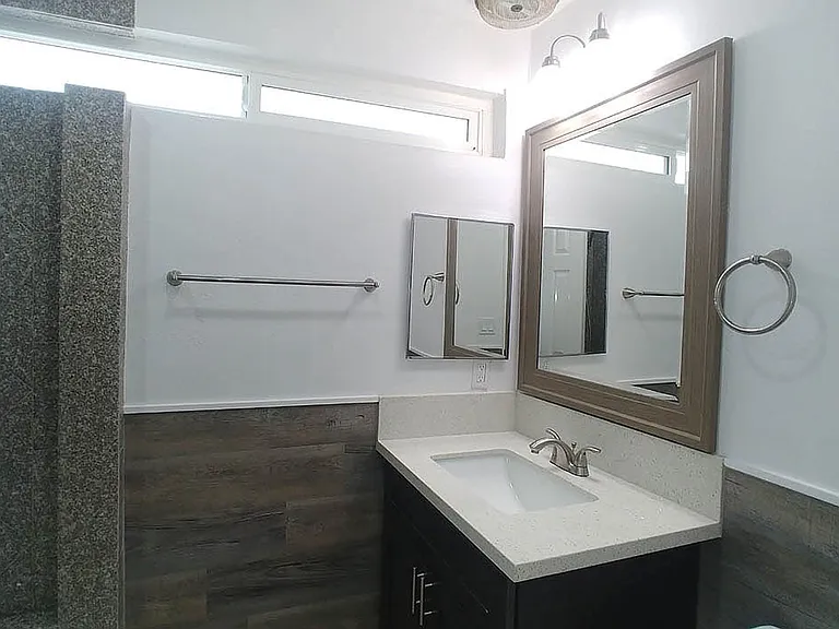 Edgemont Apts — Photo 43