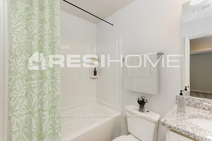 203 Wellbrook Ct NE — Photo 11