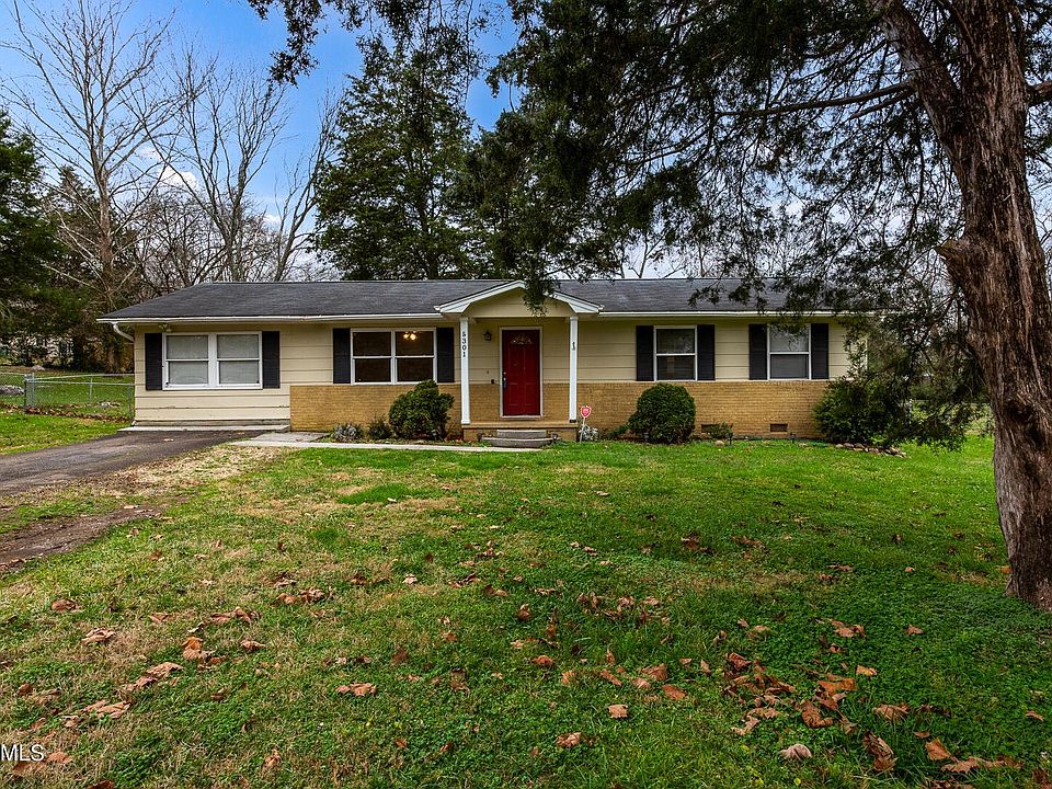 1st image of 5301 Aubrey Ln
