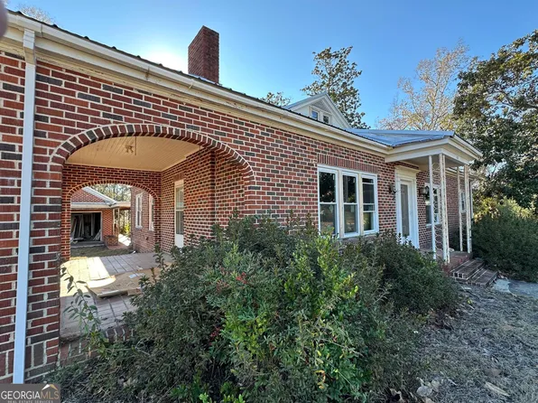 131 Huckabee St, Mc Rae, GA 31055