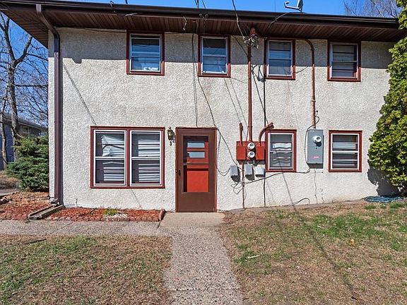 5th image of 5347 4th St NE