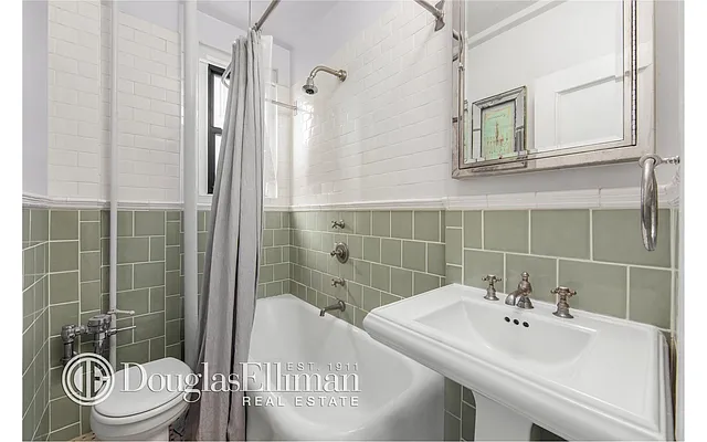 Sold by Douglas Elliman | media 28