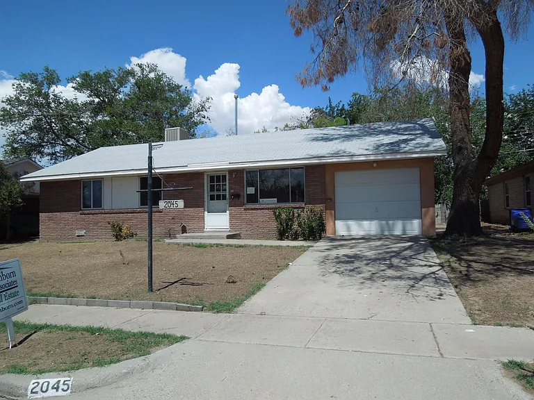 2045 Jordan Rd — Photo 1